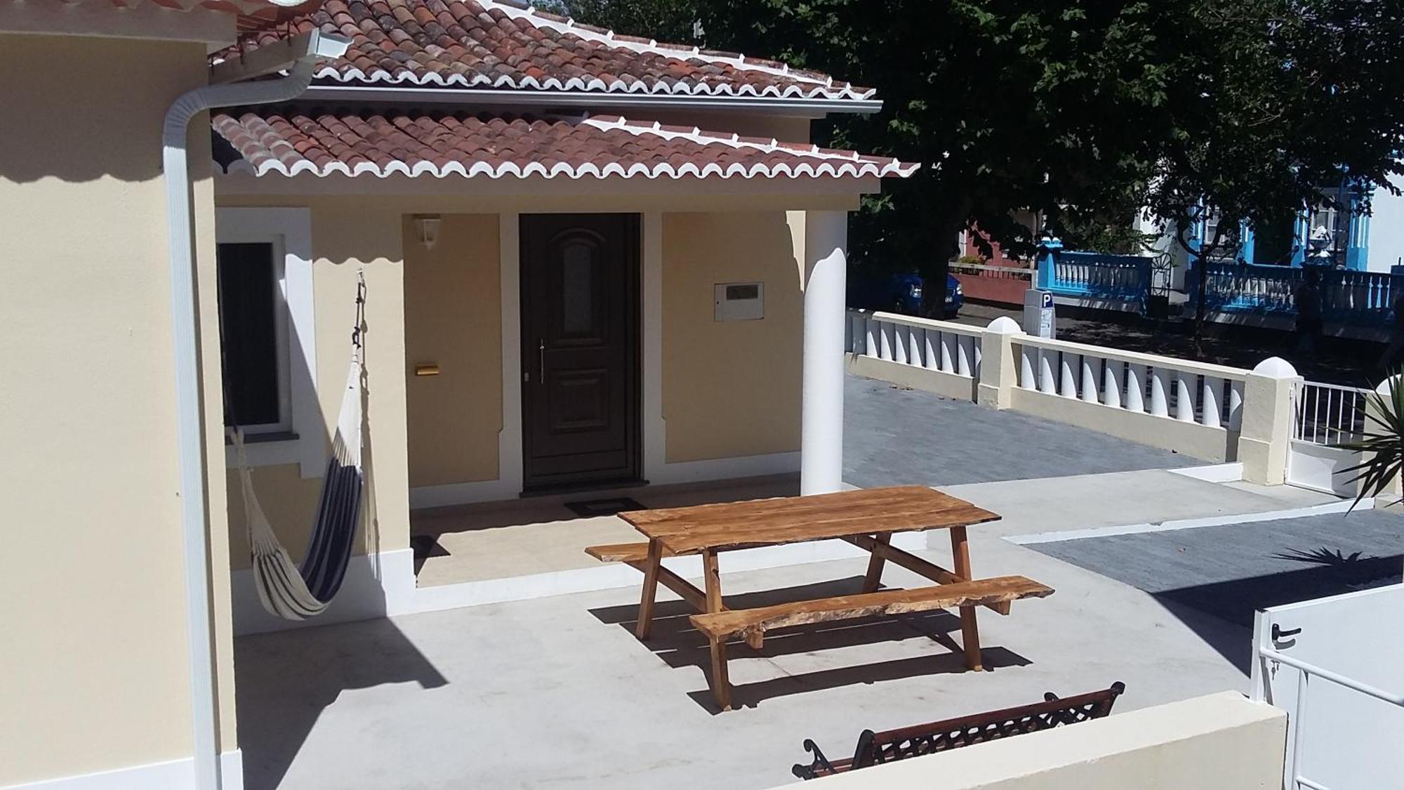 Hospedaria Isaias Angra do Heroísmo Exteriér fotografie